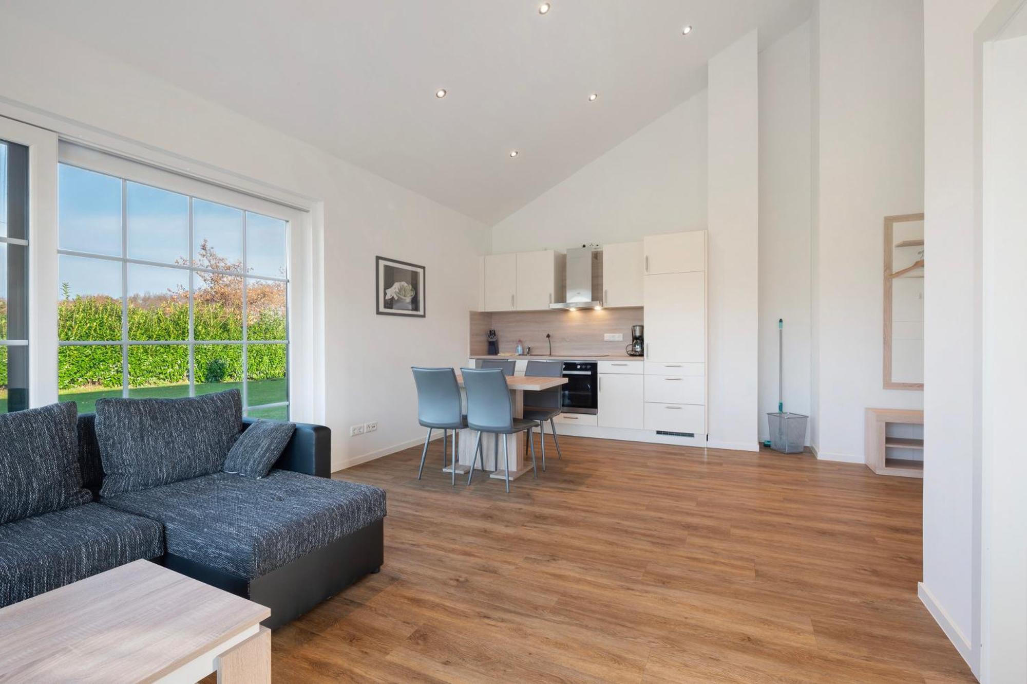 Auszeit Apartment Hatten Екстериор снимка